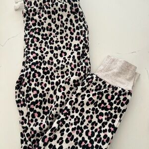 GAP kids Cozy Leopard Print Jogger Pants - Pink & Black